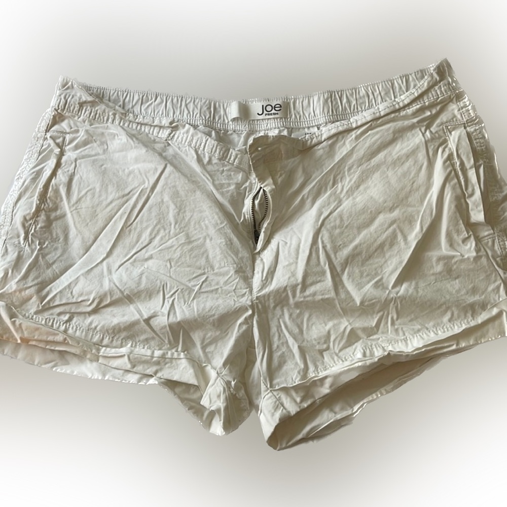 Joe Fresh White Short Xl